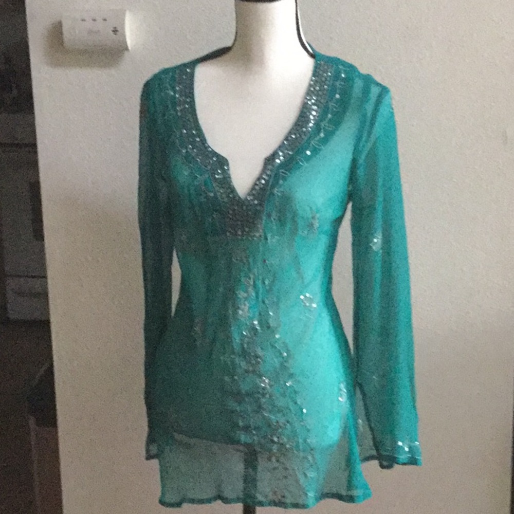 Beautiful Sheer Top Medium
